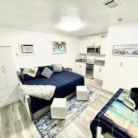 Adorable Studio In Downtown Cape Coral Near Beach! Exterior foto