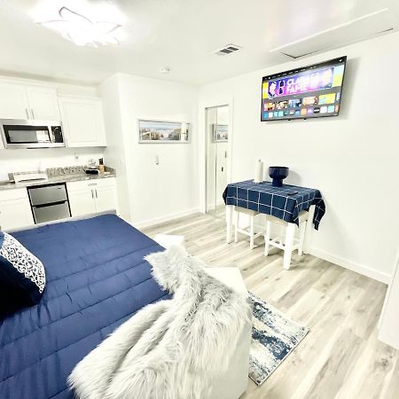 Adorable Studio In Downtown Cape Coral Near Beach! Exterior foto