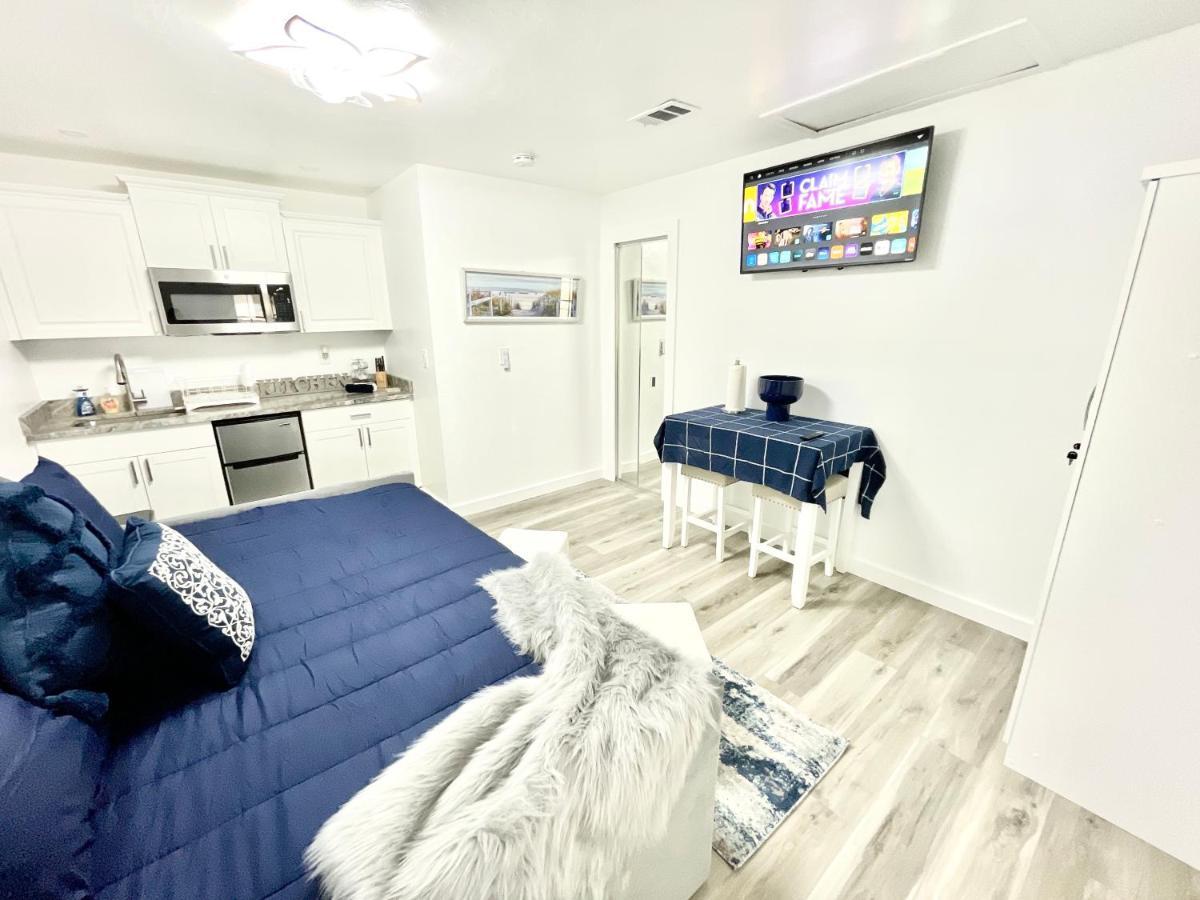 Adorable Studio In Downtown Cape Coral Near Beach! Exterior foto