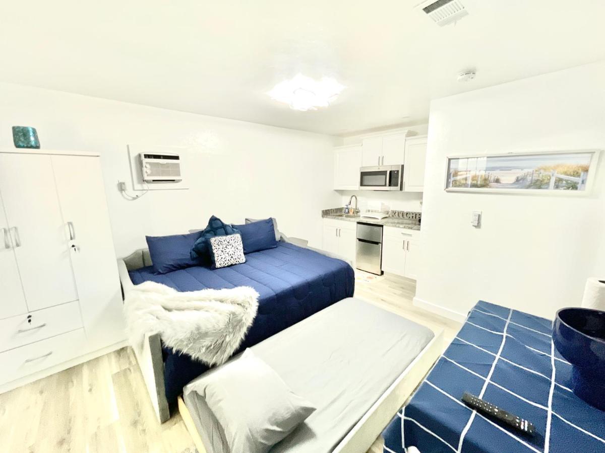 Adorable Studio In Downtown Cape Coral Near Beach! Exterior foto